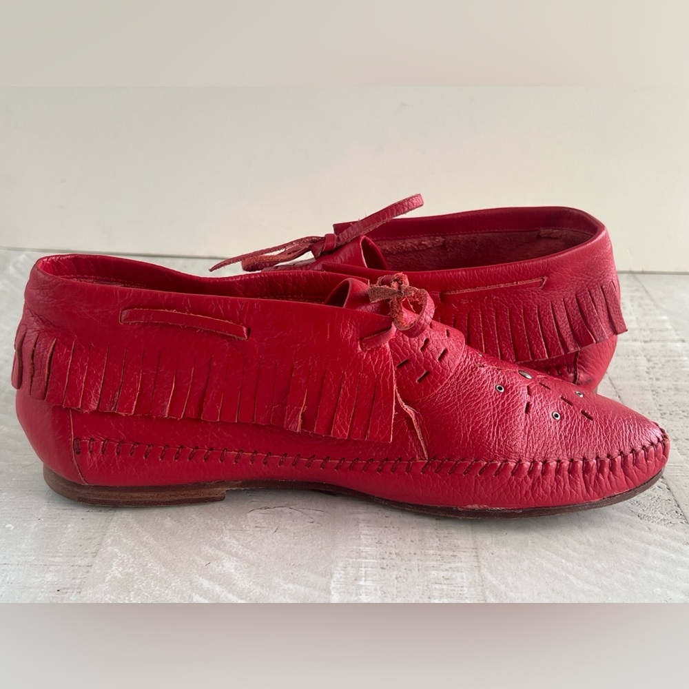 Women’s Vintage Wild Pair Brand Boho Southwestern Red Leather Moccasins size 10B - Picture 9 of 13